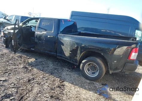 2024 Ram 3500 z USA, uszkodzony, nr VIN 3C63RRGL6RG272074